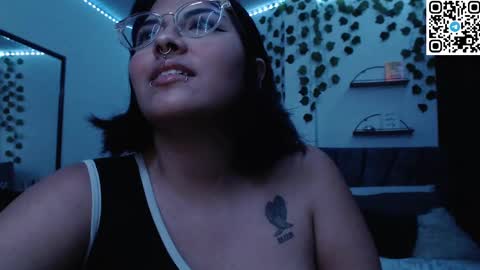 Camille and sophie online show from 30, 12, 2024