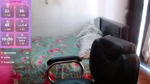 Snapshot of sensual_natalie chatting on 6, 6, 2026 sensual_natalie online show from 6, 6, 2026