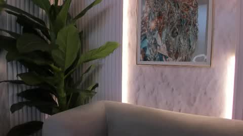 Sophie     online show from 10, 11, 2025