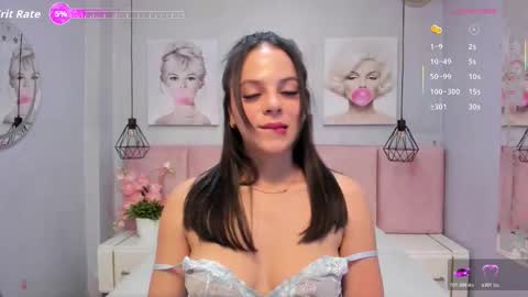 Sophie     online show from 22, 12, 2025