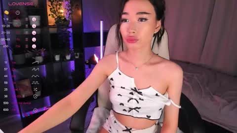 Kiki online show from 29, 11, 2025
