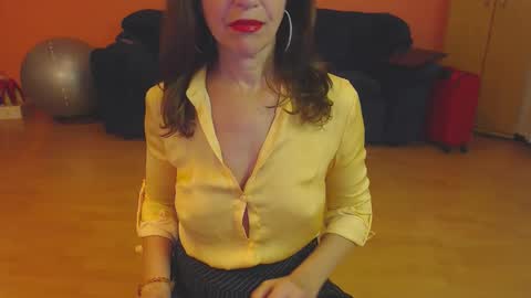 sensualmyra online show from 1, 5, 2026