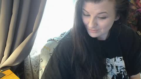 Tara online show from 5, 3, 2025