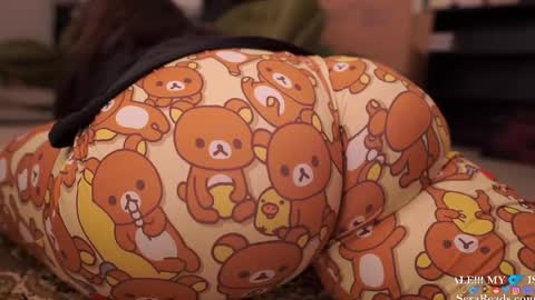 SeraReads online show from 18, 2, 2025