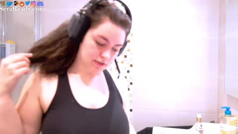 SeraReads online show from 11, 3, 2025