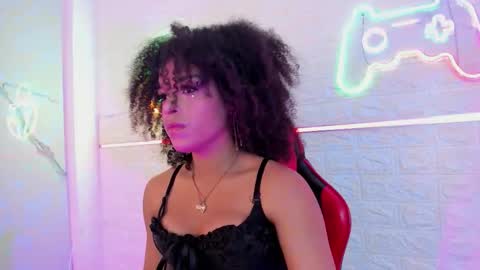 Serena  online show from 3, 12, 2025