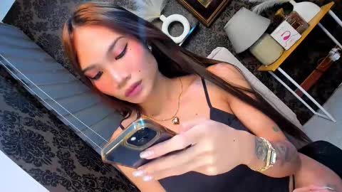 Snapshot of serena_harper chatting on 23, 9, 2025 RED HARPER online show from 23, 9, 2025