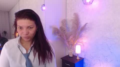 Snapshot of serena_houstonn chatting on 29, 6, 2026 Serena online show from 29, 6, 2026