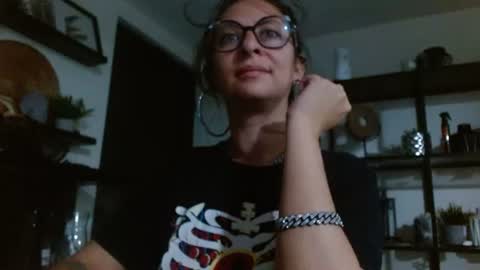 Serena Xyz online show from 5, 7, 2026