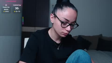Snapshot of serenesophi chatting on 5, 5, 2026 SereneSophi online show from 5, 5, 2026