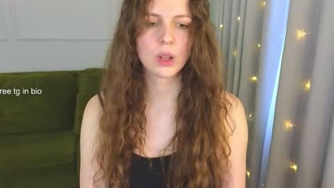 Hey Guys and Girls non-binary personalities  Im Sereta online show from 10, 3, 2025