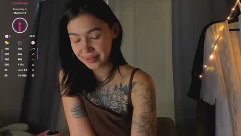 Ariana online show from 8, 10, 2025