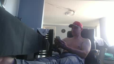 hetero serio discreto online show from 31, 1, 2025