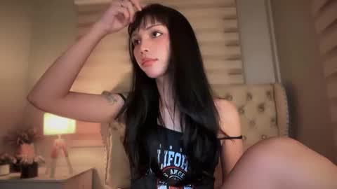 Snapshot of service_dolly69 chatting on 22, 5, 2026 service_dolly69 online show from 22, 5, 2026
