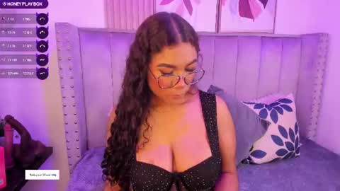 Snapshot of seshat_hitt_ chatting on 22, 7, 2026 Danna online show from 22, 7, 2026