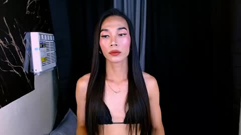 sessy_fuckerxx online show from 17, 4, 2026