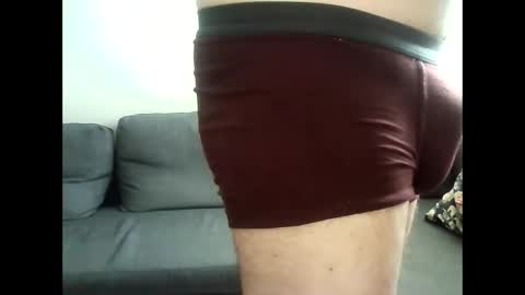 sex81a online show from 19, 5, 2026