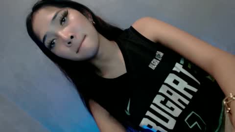 Snapshot of sex_slayer18 chatting on 5, 1, 2025 Lily online show from 5, 1, 2025