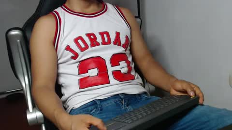Snapshot of sexatlexx chatting on 15, 12, 2024 arnold online show from 15, 12, 2024