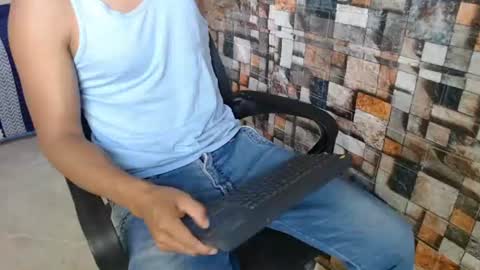 Snapshot of sexatlexx chatting on 4, 7, 2026 arnold online show from 4, 7, 2026