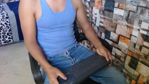 Snapshot of sexatlexx chatting on 12, 7, 2026 arnold online show from 12, 7, 2026