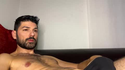 Lucenzo  online show from 14, 12, 2025