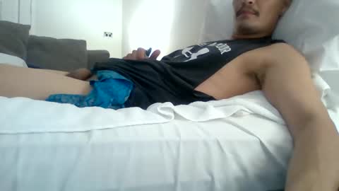 Snapshot of sexiiisenseiii chatting on 18, 9, 2025 dankdiggler online show from 18, 9, 2025