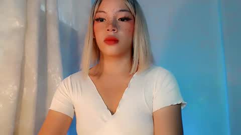 Snapshot of sexlovergirl_soffy chatting on 4, 2, 2025 call me sofia online show from 4, 2, 2025