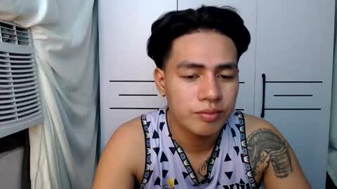 HI I AM JAMESPLEASE LET ME DO SOME HOT SHOWS FOR YOU HERE FOR MY  SCHOOL AND FOR MY FAMILY online show from 14, 10, 2025