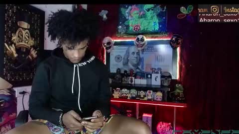 Aharon  ravelo online show from 14, 1, 2026