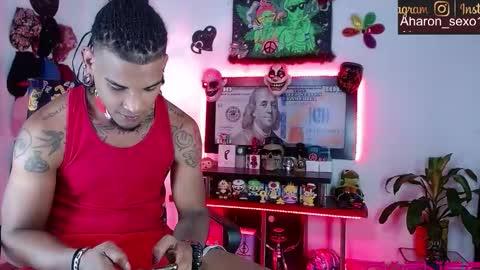 Snapshot of sexo_aharon chatting on 5, 2, 2026 Aharon ravelo online show from 5, 2, 2026