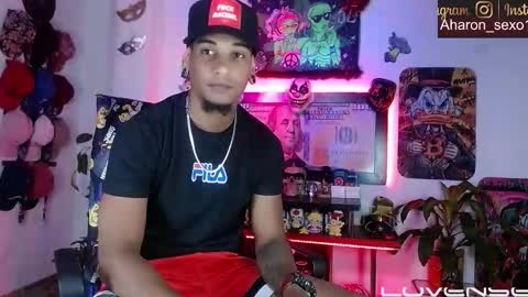 Snapshot of sexo_aharon chatting on 15, 2, 2026 Aharon ravelo online show from 15, 2, 2026