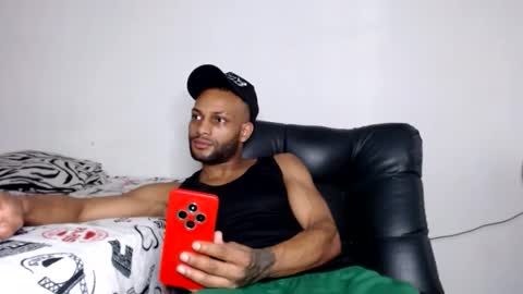 Snapshot of sexseason777 chatting on 2, 6, 2026 STIIV G online show from 2, 6, 2026
