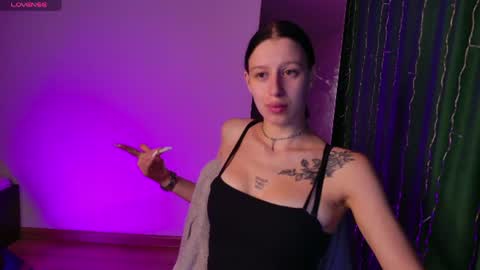 Snapshot of sextezi chatting on 8, 7, 2026 sextezi online show from 8, 7, 2026