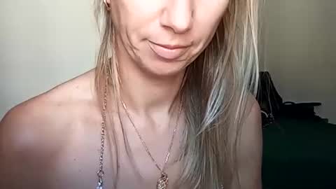 Snapshot of sexualangel chatting on 18, 9, 2025 Verona online show from 18, 9, 2025