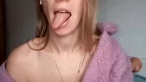 Snapshot of sexualangel chatting on 20, 11, 2025 Verona online show from 20, 11, 2025