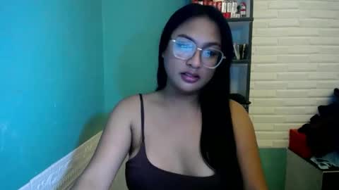 sexuallyattractive_mae online show from 24, 5, 2026