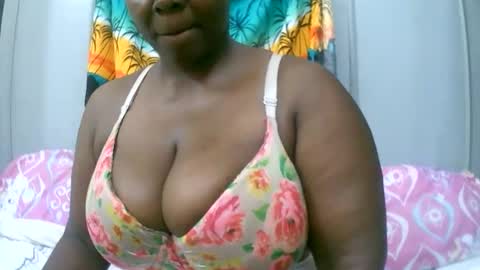 sexxi_ebony online show from 11, 11, 2025