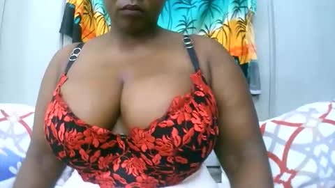 sexxi_ebony online show from 19, 12, 2025