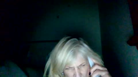 Leeah CloudZzz online show from 9, 3, 2026