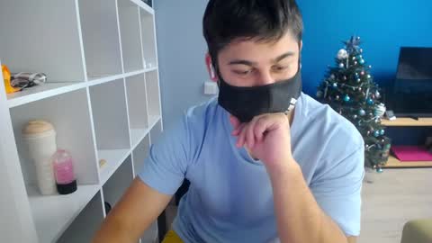 Snapshot of sexxxdickbig chatting on 28, 12, 2024 Tommy online show from 28, 12, 2024
