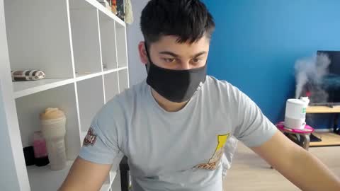Snapshot of sexxxdickbig chatting on 2, 3, 2025 Tommy online show from 2, 3, 2025