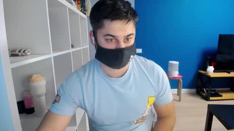 Snapshot of sexxxdickbig chatting on 2, 3, 2025 Tommy online show from 2, 3, 2025