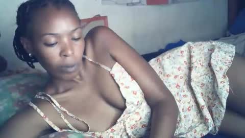 sexxy_curvy23 online show from 16, 1, 2026