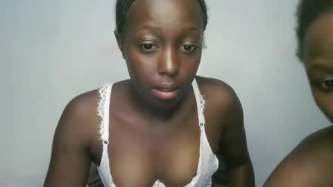 Snapshot of sexxy_kyla chatting on 13, 10, 2025 sexxy_kyla online show from 13, 10, 2025