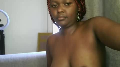 Snapshot of sexxy_lynne chatting on 14, 9, 2025 sexxy_lynne online show from 14, 9, 2025