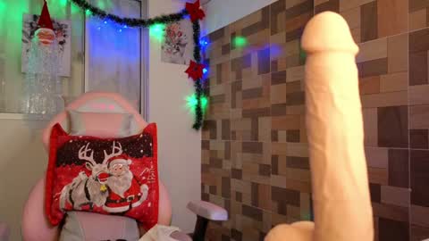 Snapshot of sexxylady__ chatting on 20, 12, 2024 Angie online show from 20, 12, 2024