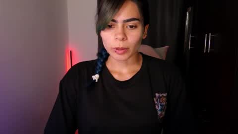 Snapshot of sexxylady__ chatting on 10, 9, 2025 Angie online show from 10, 9, 2025