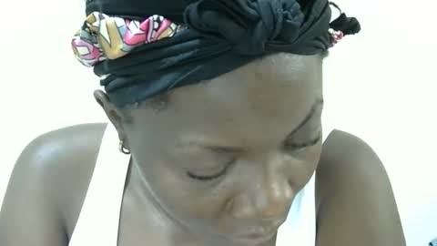 Snapshot of sexxymelanin73 chatting on 30, 4, 2026 Sexy Boobs online show from 30, 4, 2026
