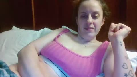 Snapshot of sexy420girl5 chatting on 22, 1, 2025 sexy420girl5 online show from 22, 1, 2025